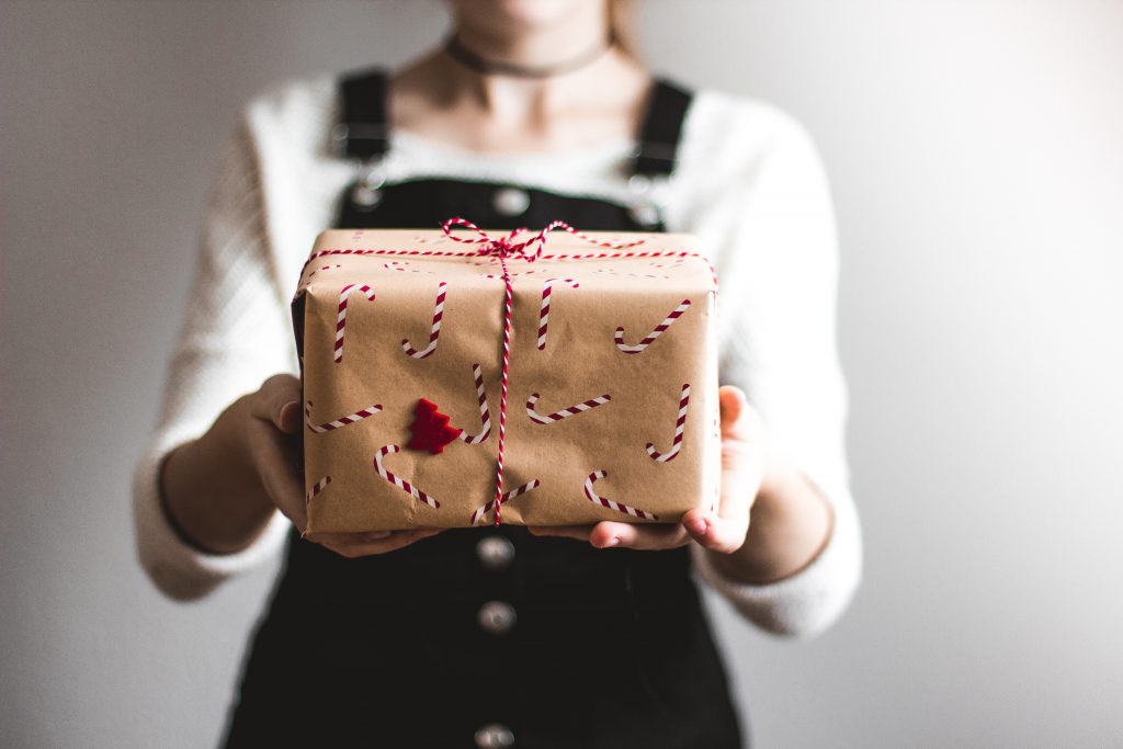 Using a Rewards and Recognition Strategy to Boost Engagement